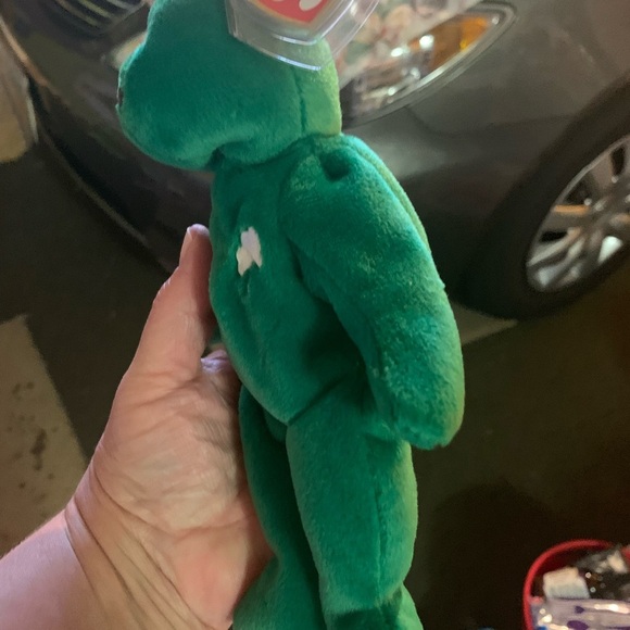 TY Green Shamrock Teddy Bear Plush Toy - Picture 2 of 9